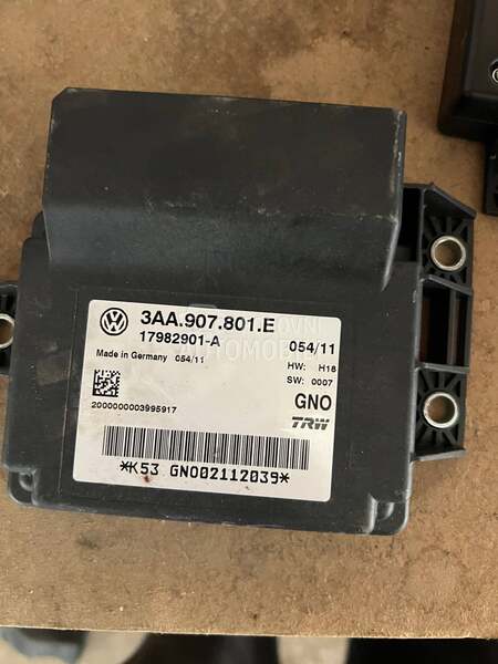 Delovi za Volkswagen Passat B7