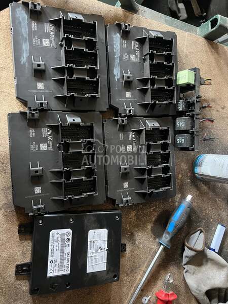 Delovi za Volkswagen Passat B7