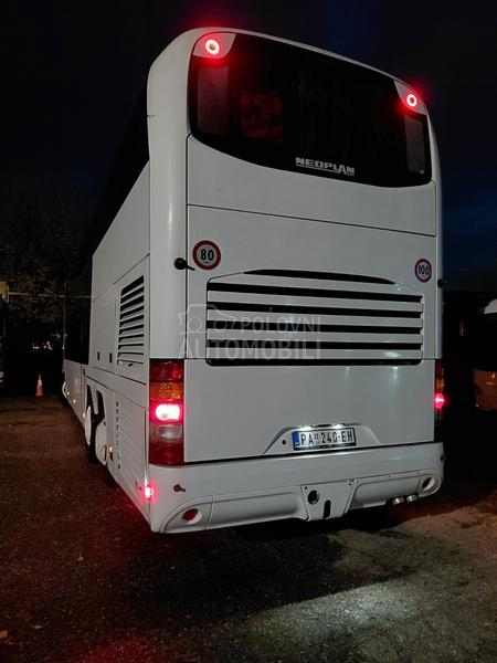 Neoplan N122/3L