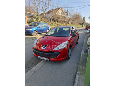Peugeot 206 plus 1.1