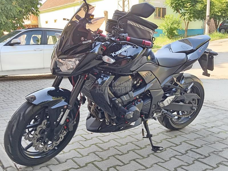 Kawasaki Z750