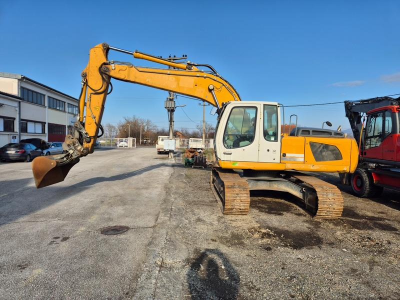 Liebherr R 906 HD Litronic