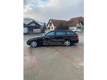 Mercedes Benz E 220 