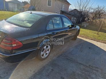 Mercedes Benz E 220 