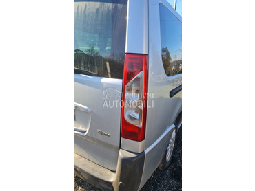 stop lampa tapee za Peugeot Expert od 2007. do 2015. god.