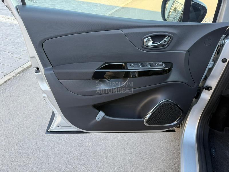 Renault Captur INTENSE