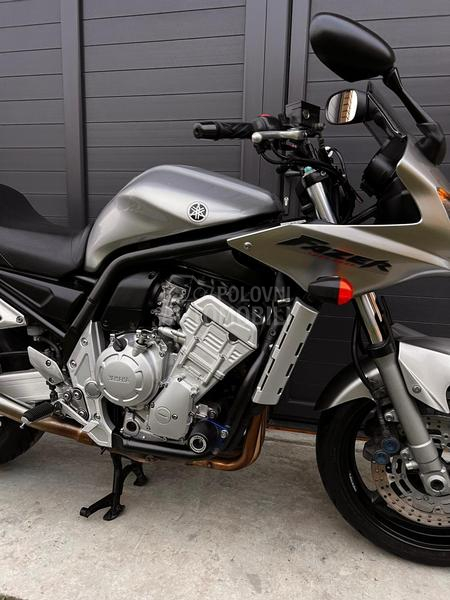 Yamaha FAZER