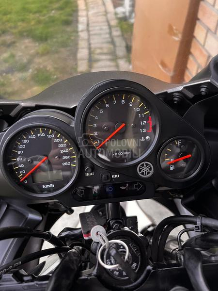 Yamaha FAZER