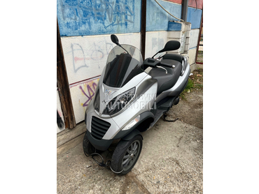 Piaggio Mp3