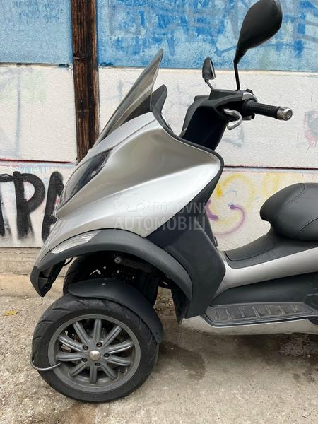Piaggio Mp3