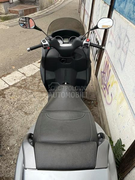 Piaggio Mp3