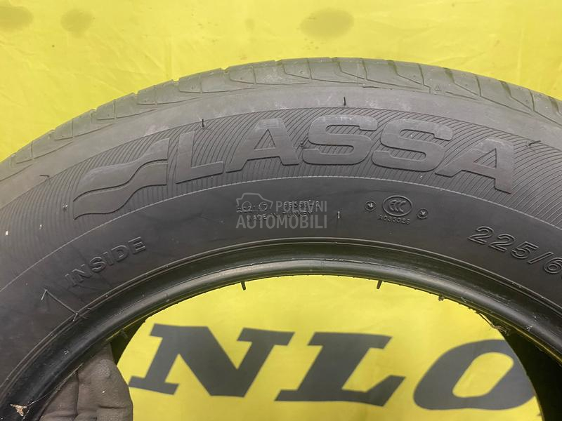 Lassa 225/60 R17 Letnja