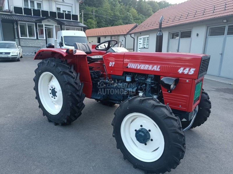 Universal 445DT