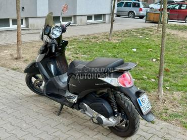 Aprilia Scarabeo 300