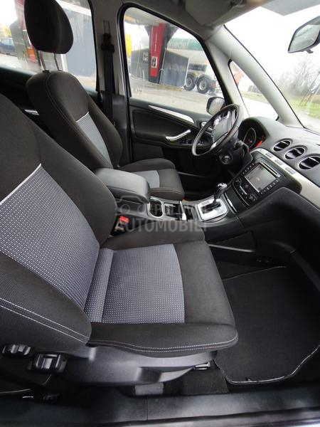Ford S-Max PowerShift/Titanium