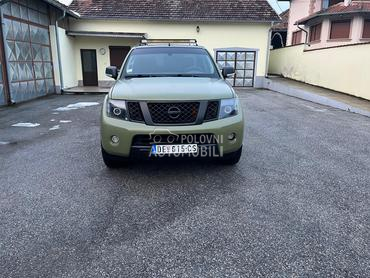 Nissan Navara 2.5 dCi