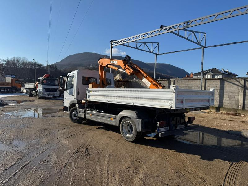 Mercedes Benz atego818 kiper kran