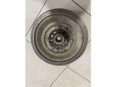 s tronic 7 brzina za Audi A5