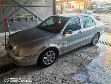 Lancia Lybra 2.4