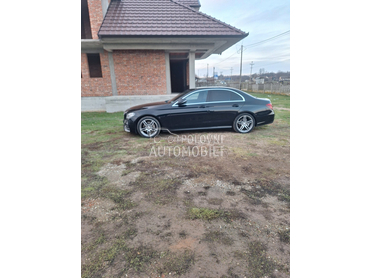 Mercedes Benz E 220 AMG