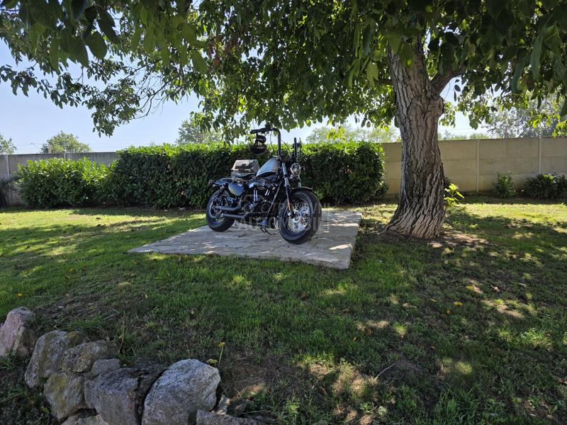 Harley Davidson forty eight CVO Bobber