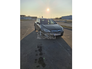 Opel Astra J 1.6