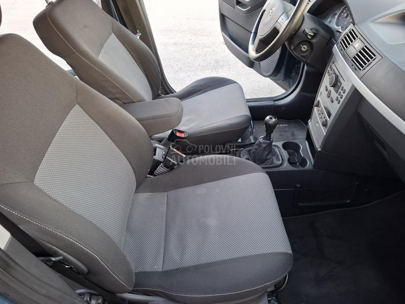 Opel Meriva 1.6
