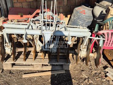 IMT na prodaju dve tanjirace