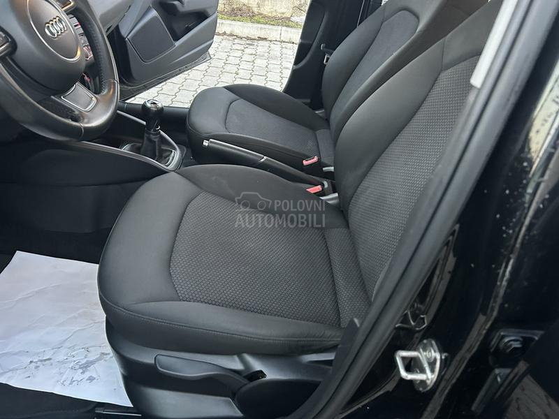 Audi A1 1,2 VEL SERV S LINE