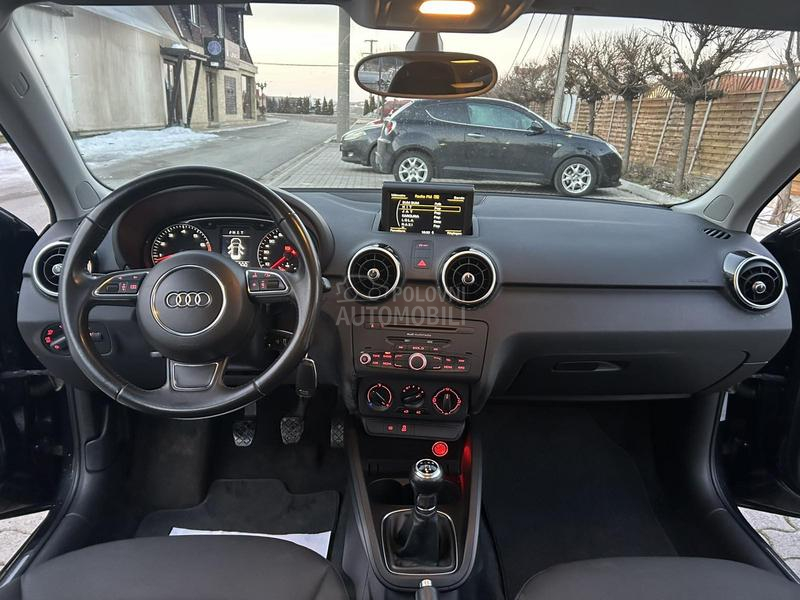 Audi A1 1,2 VEL SERV S LINE