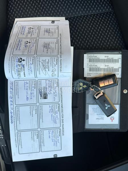 Mitsubishi Outlander CH