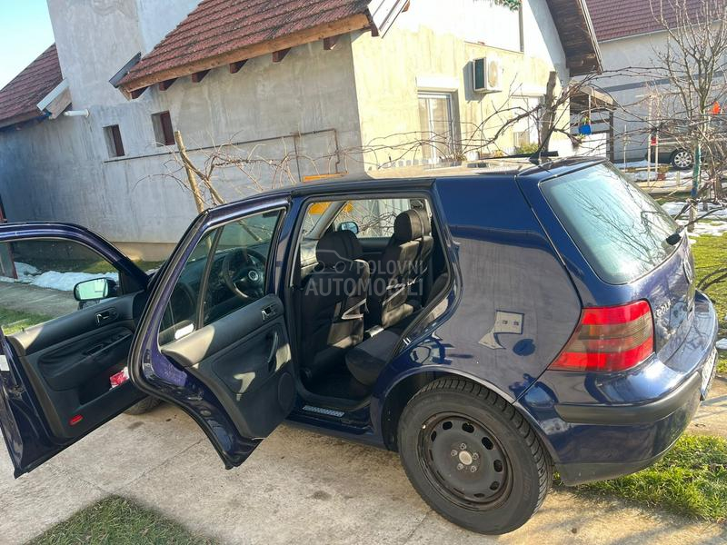 Volkswagen Golf 4 