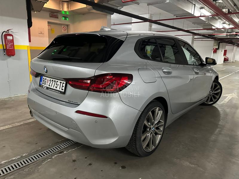 BMW 118 