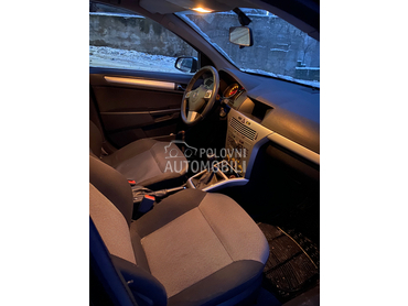 Opel Astra H 