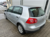 Volkswagen Golf 5 1.6 FSI