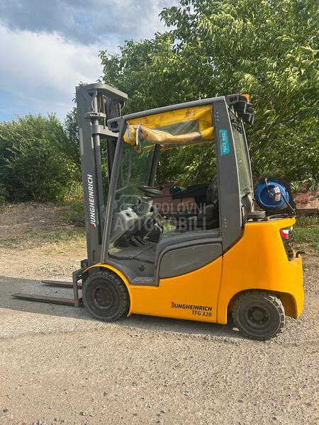Jungheinrich TFG320S