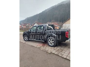 Nissan Navara 