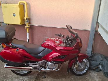 Honda Deauville 650 NT