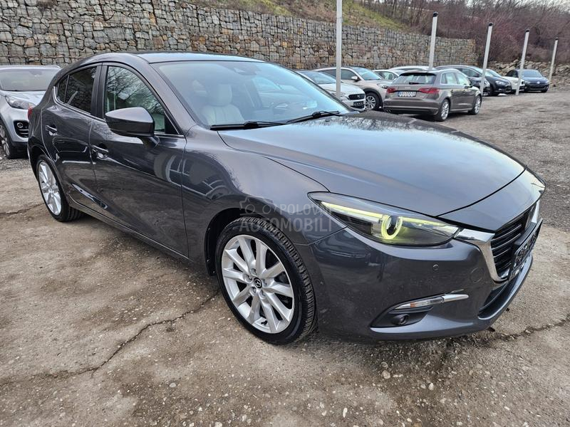 Mazda 3 1.5D Revolution Bose