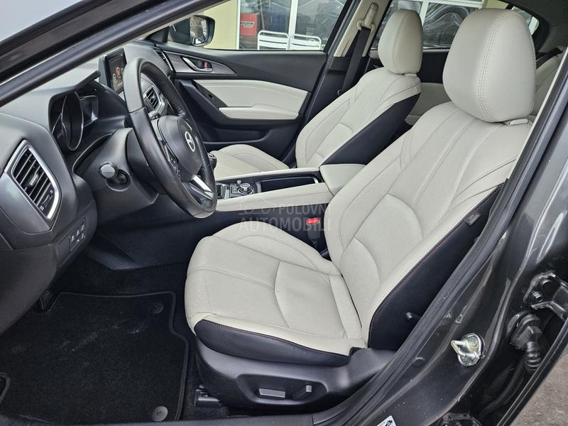 Mazda 3 1.5D Revolution Bose