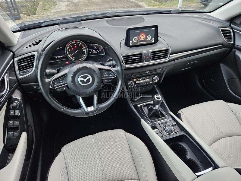 Mazda 3 1.5D Revolution Bose