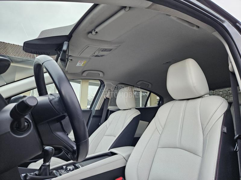 Mazda 3 1.5D Revolution Bose