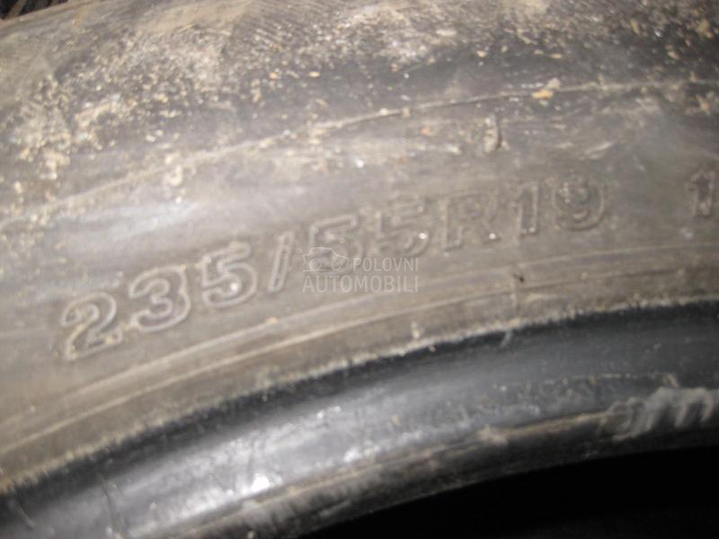 Bridgestone 235/55 R19 Letnja