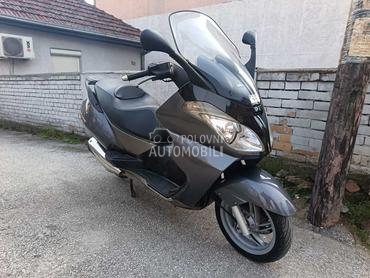 Aprilia Atlantic 200