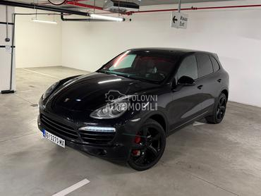 Porsche Cayenne D