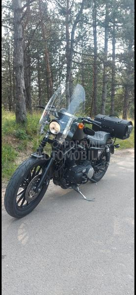 Harley Davidson iron 883