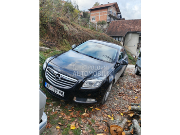 Opel Insignia 1.8