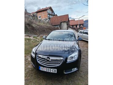 Opel Insignia 1.8