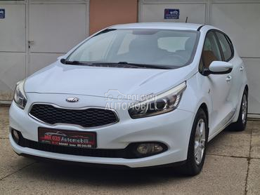 Kia cee`d 1.4 EX Champion