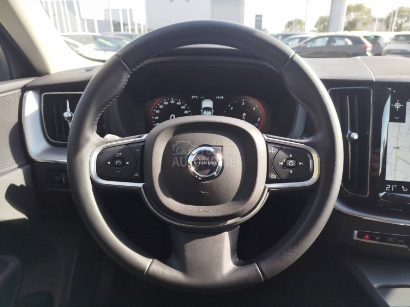 Volvo XC60 D4 INSCRIPTION A/T
